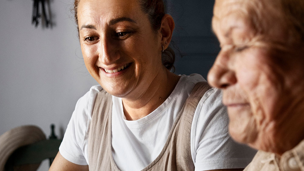 ayuda dimicilio Suara