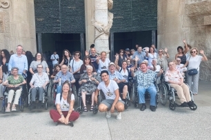 Visita Colònia Güell Sagrada Família