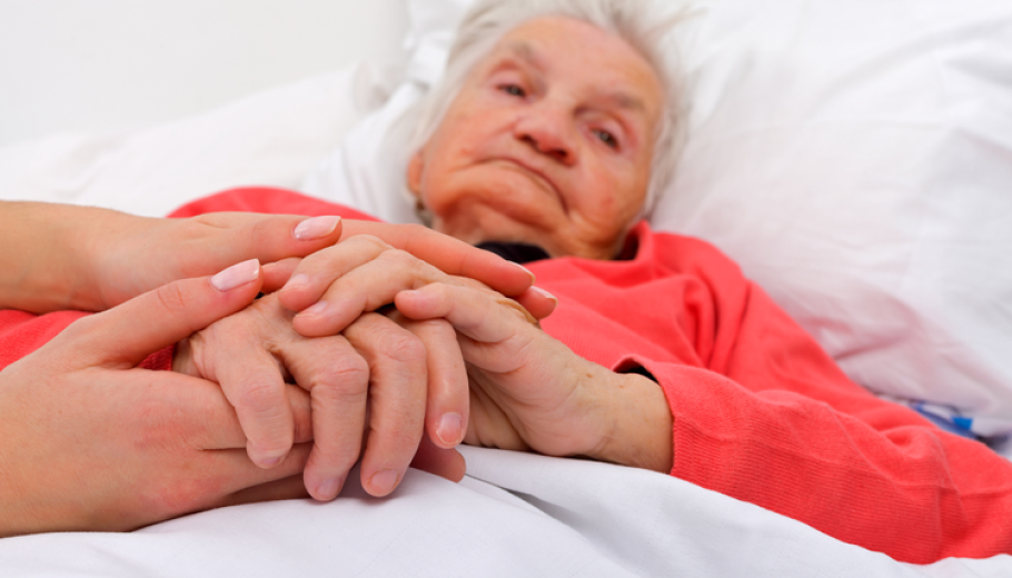 persona gran en situació de dependència