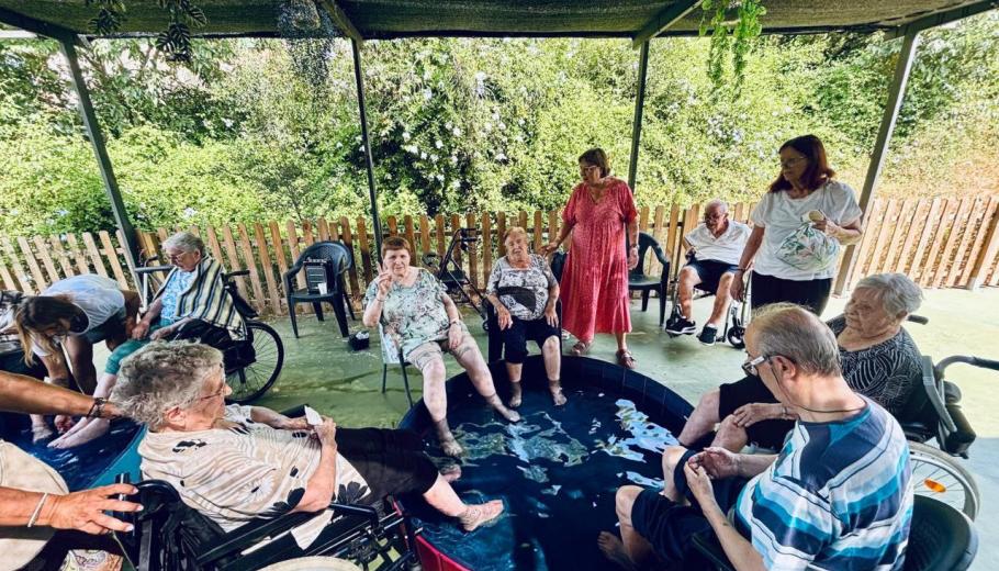 Revetlla Centre Residencial Colònia Güell