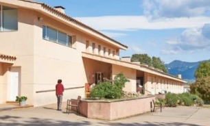 Fachada de la residencia Pla de Martis 