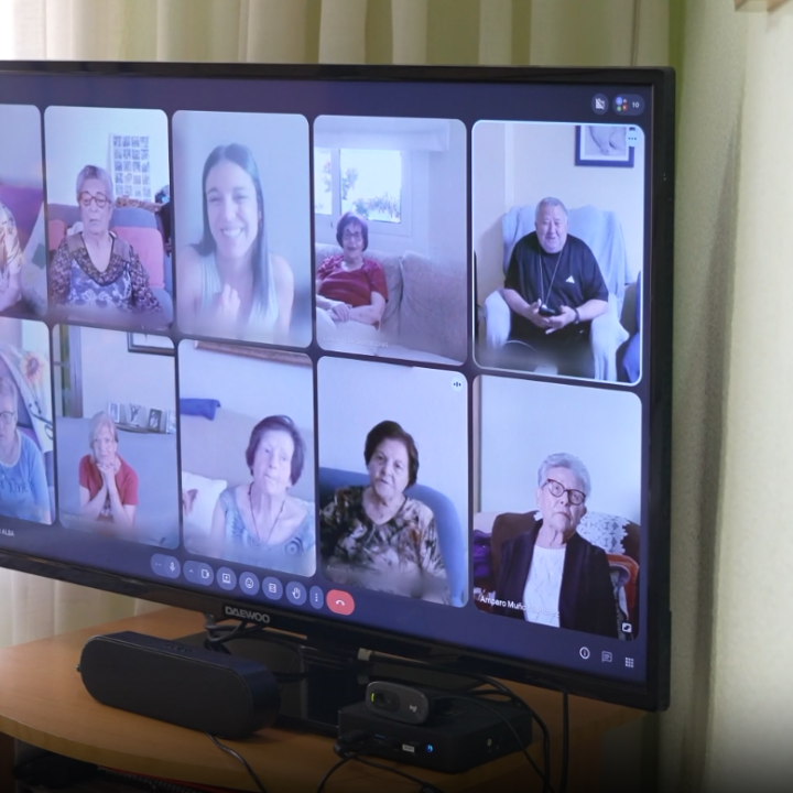 Casal TV de Suara Cooperativa arriba a Avilés!
