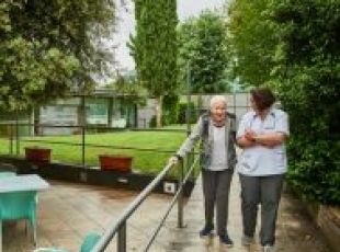 Pati de la Residencia geriàtrica a Sant Joan Les Fonts