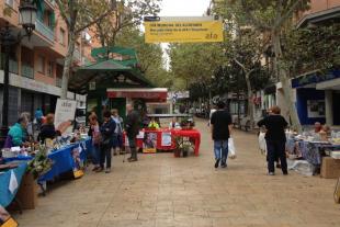 Parada al carrer el dia Mundial de l’Alzheimer