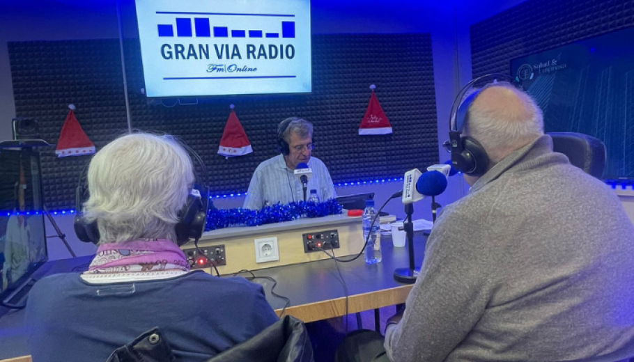 Personas atendidas a la Colònia Güell entrevistadas por el programa Sabias Palabras