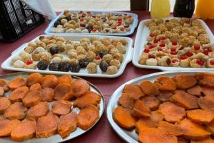 Celebrando la castañada en residencia Torreblanca